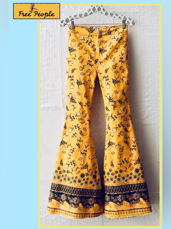 Free People Denim - 🆕 Free People Flare Floral Paisley Printed Float On Jeans Sz 27 70s Vintage
Boho